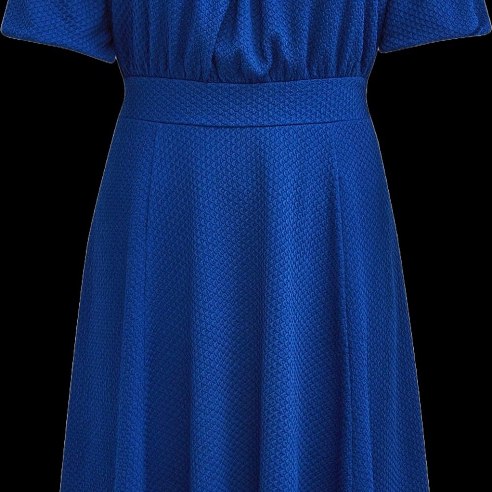 PLUS DRESS - Picture 6 of 8